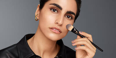 How to Clean Makeup Brushes