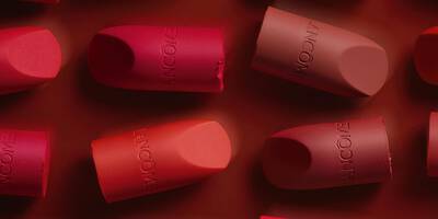 How To Choose The Right Lipstick Shade